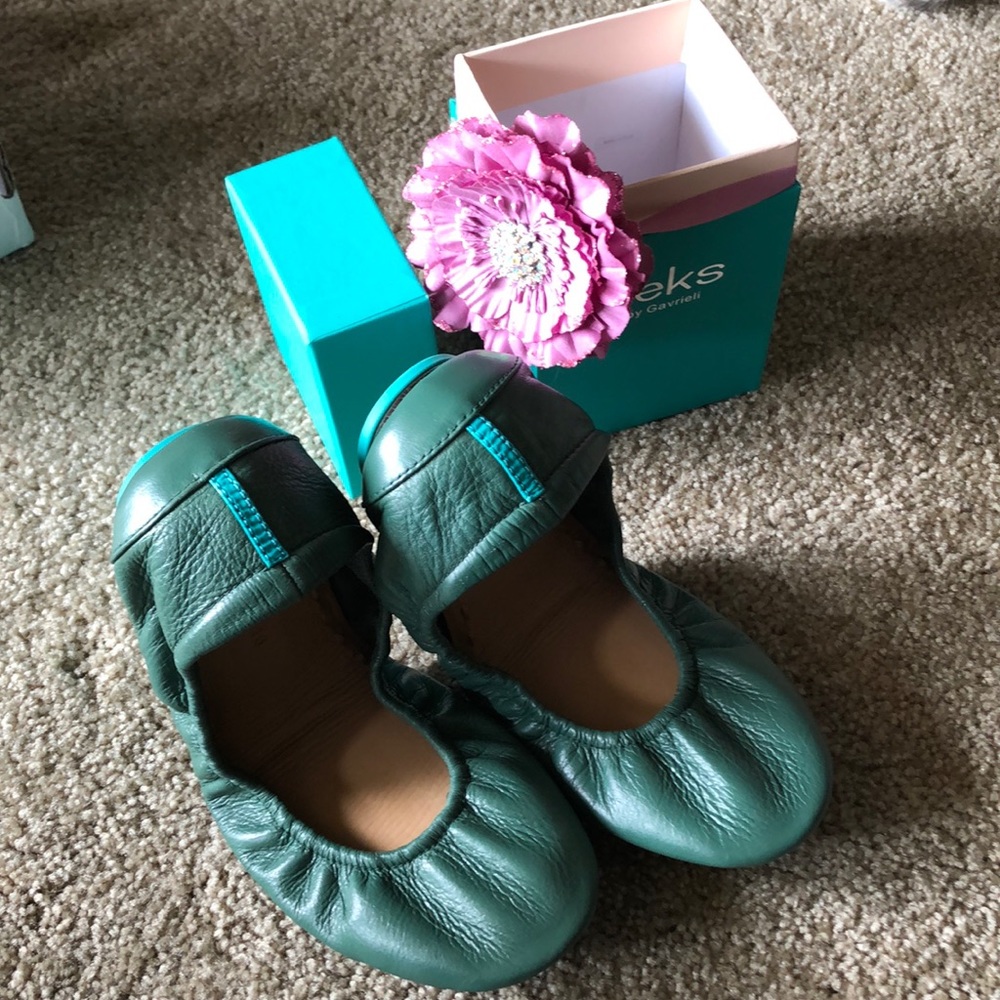Tieks pacific green